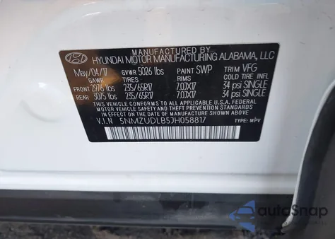 2018 Hyundai Santa Fe Sport 2.4L z USA, uszkodzony, nr VIN 5NMZUDLB5JH058817